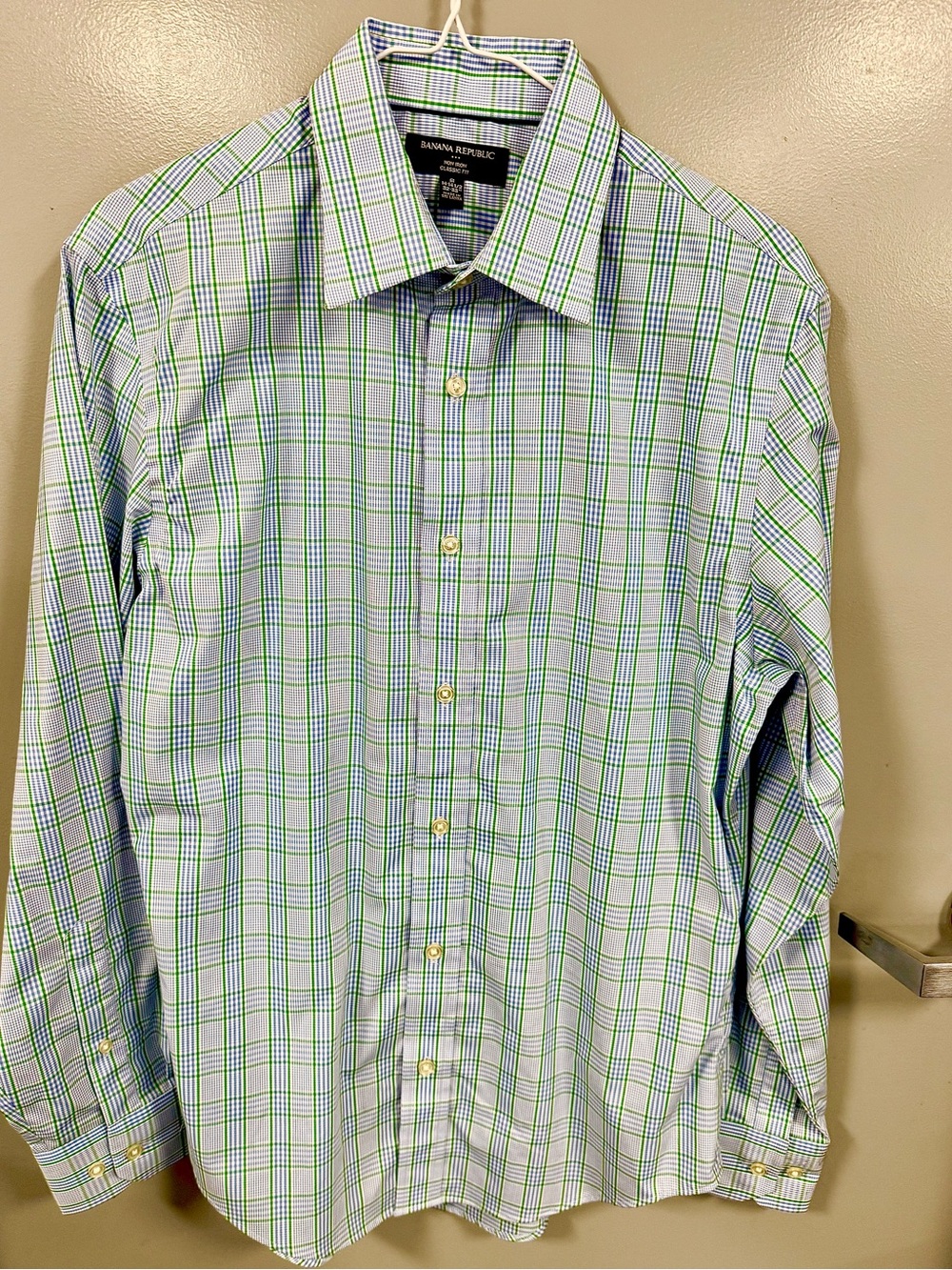Banana Republic Light Blue and Green Plaid Men’s Dress Shirt